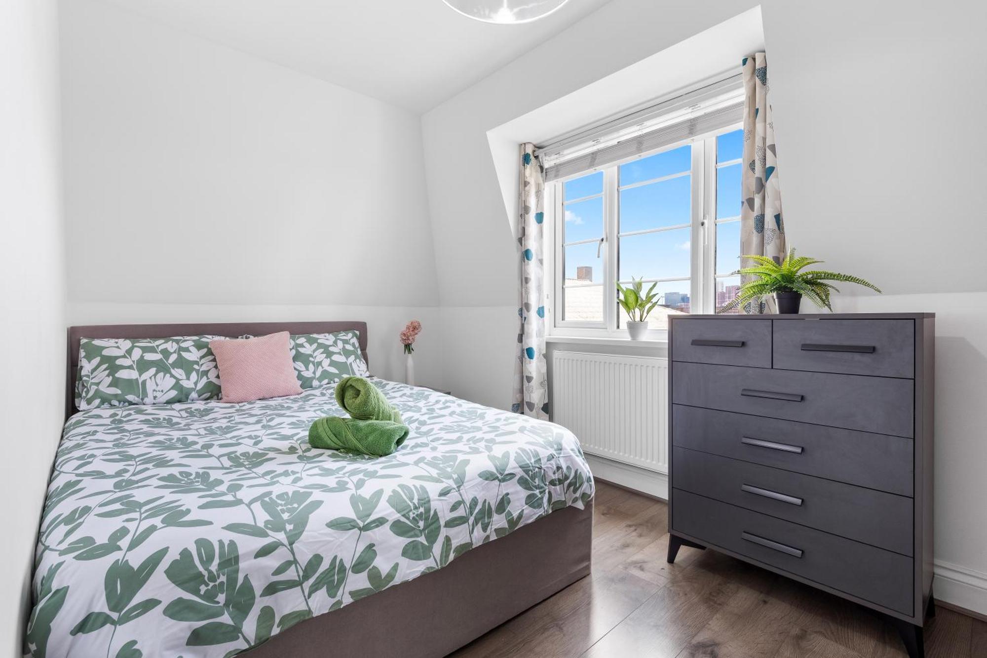 Central London Two Bedroom Serviced Apartment - Nine Elms Luxury Stay - Vauxhall & Westminster Bagian luar foto